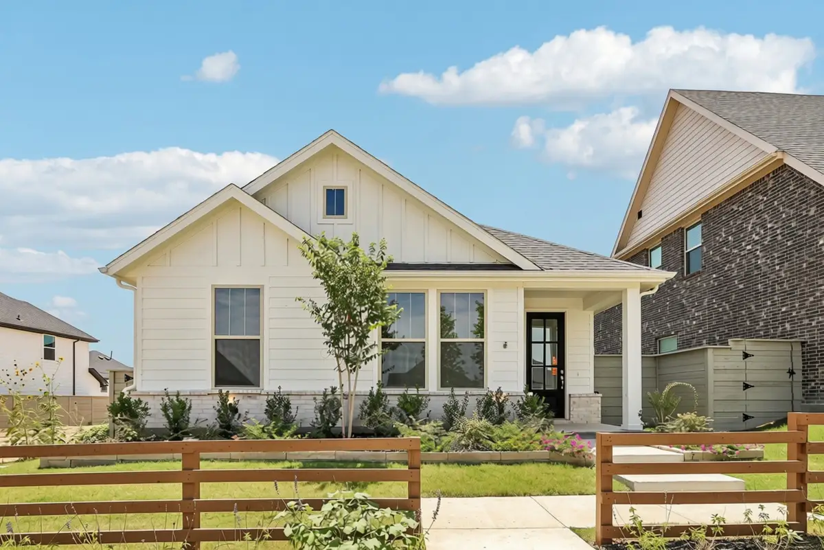 8721 Lacey Oak Drive, Justin, TX 76247 - #1