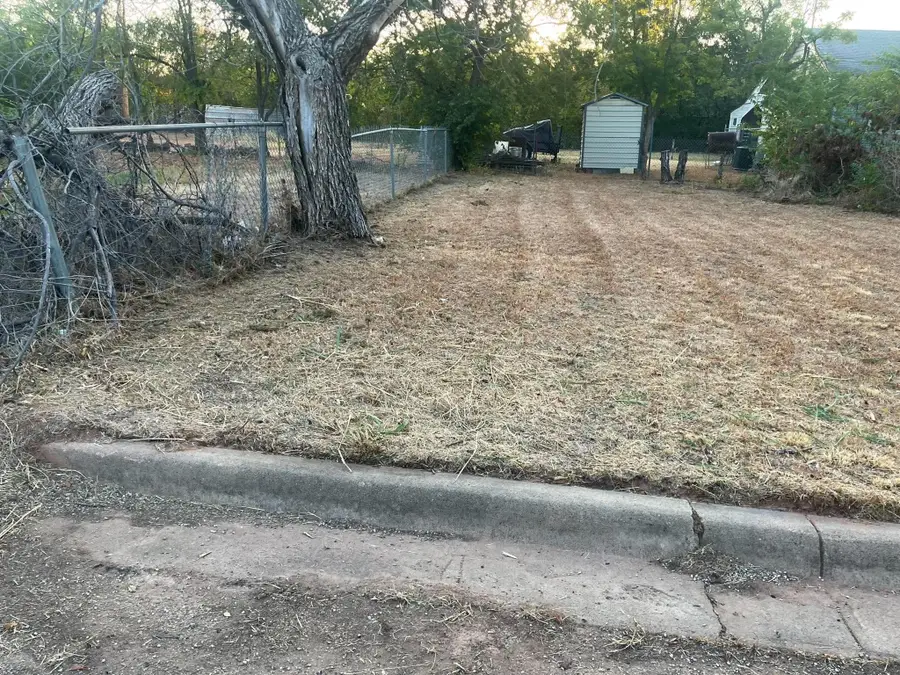 900 Chance Street, Wichita Falls, TX 76301 - #2