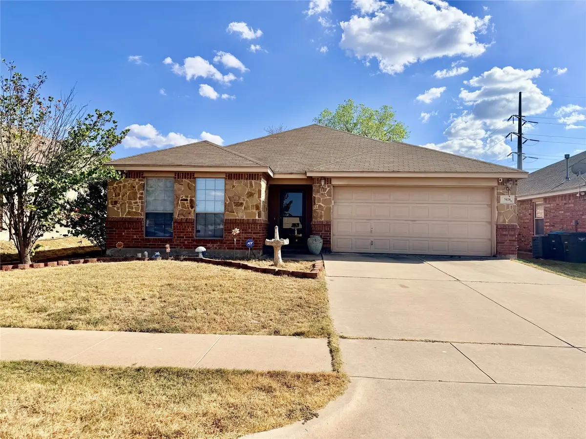 7028 Seton Hall Drive, Fort Worth, TX 76120 - #1