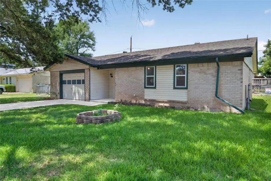 2461 Lisa Street, Grand Prairie, TX 75051 - #2
