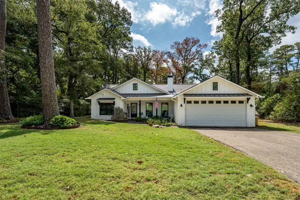 186 Pleasant Hill Lane, Holly Lake Ranch, TX 75765