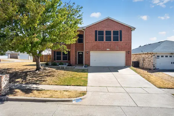 5316 Bedfordshire Drive, Fort Worth, TX 76135