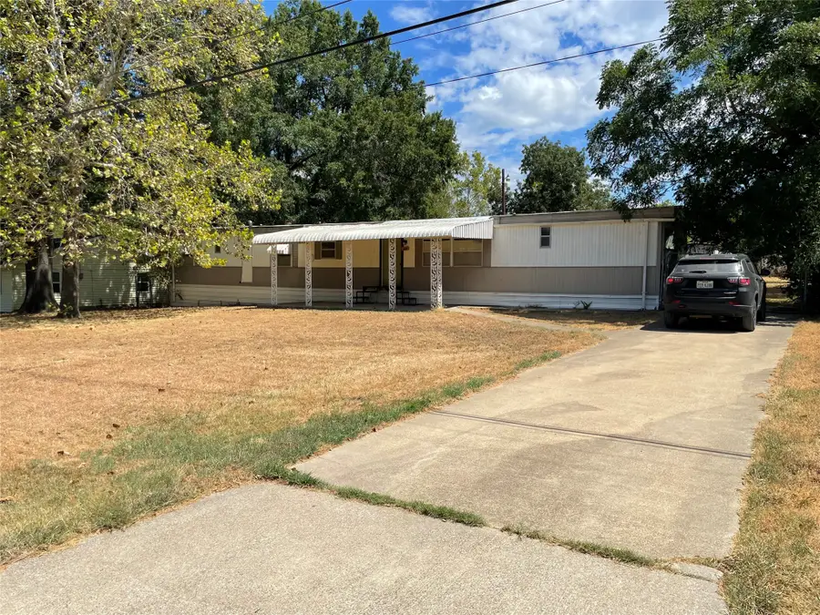 104 Humphries Street, Edgewood, TX 75117 - #2