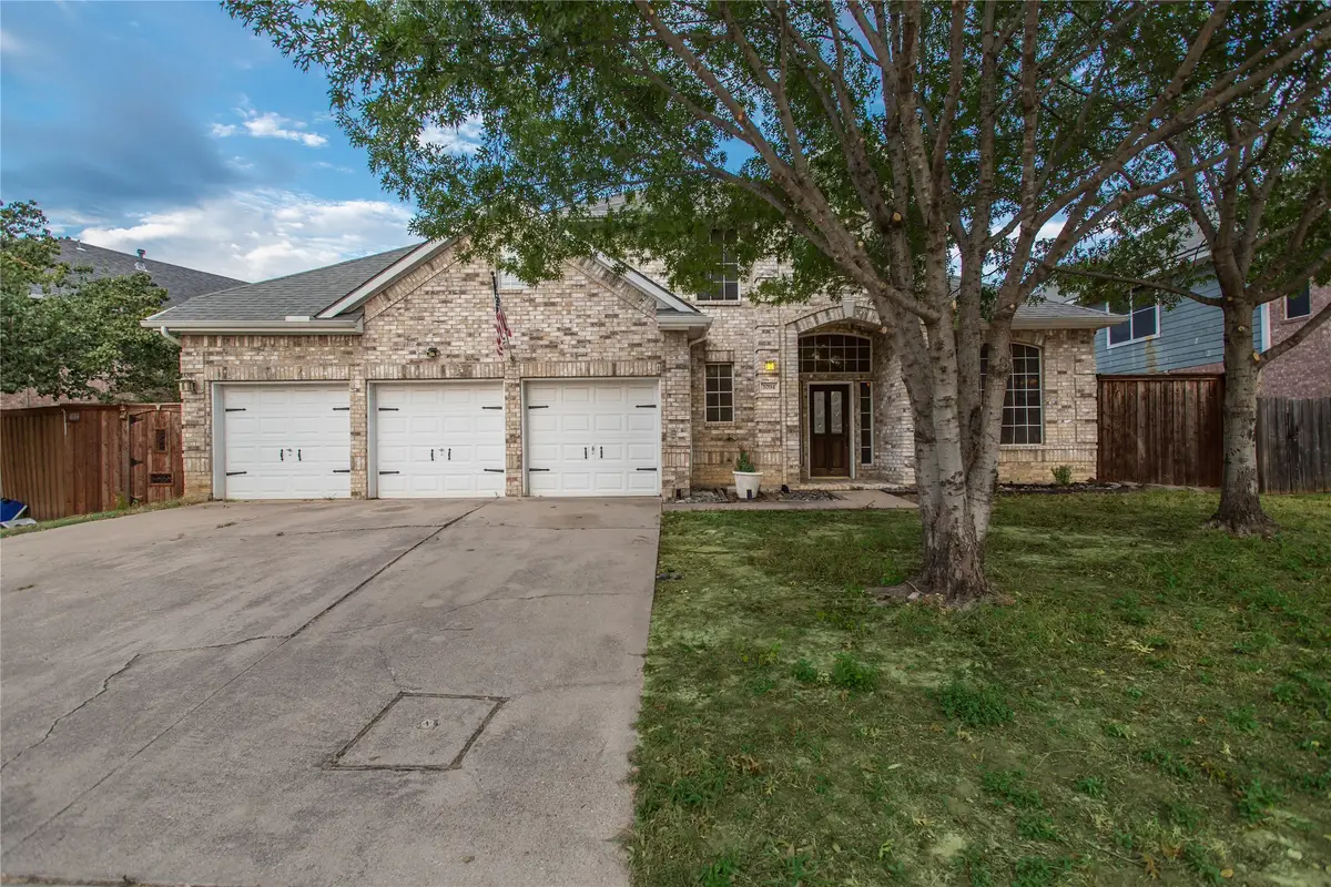 5704 Windmere Lane, Haltom City, TX 76137 - #1