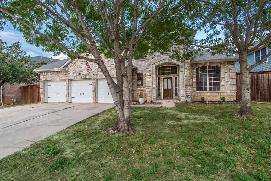 5704 Windmere Lane, Haltom City, TX 76137 - #2