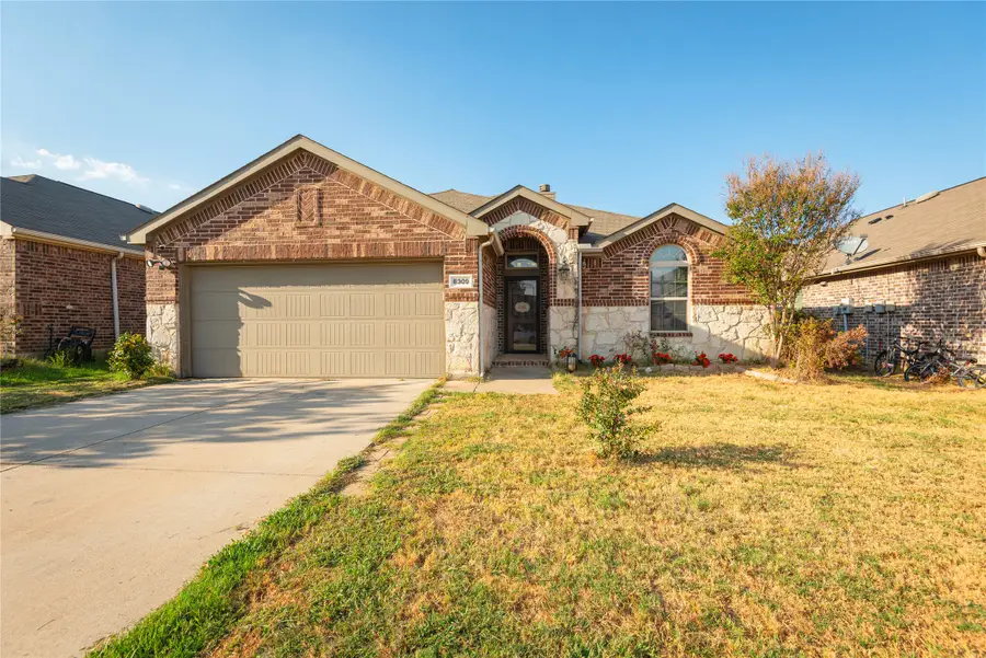 8309 Black Hills Trail, Aubrey, TX 76227 - #2