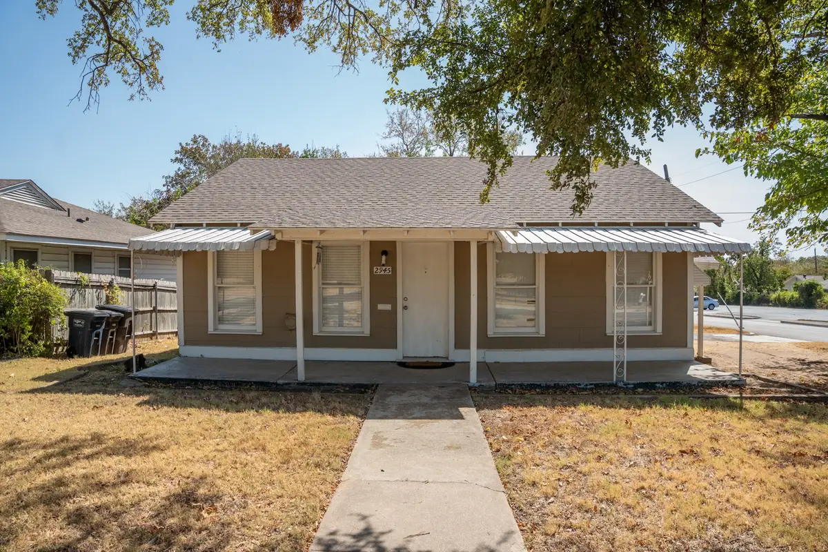 2945 Handley Drive, Fort Worth, TX 76112 - #1
