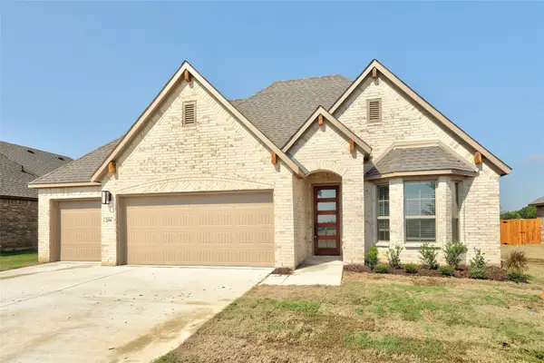 206 Pennington Road, Josephine, TX 75173