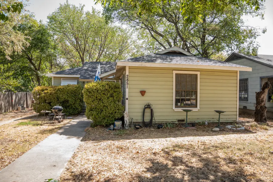 2849 Handley Drive, Fort Worth, TX 76112 - #2