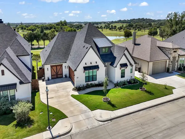 1217 Crown Valley Drive, Weatherford, TX 76087