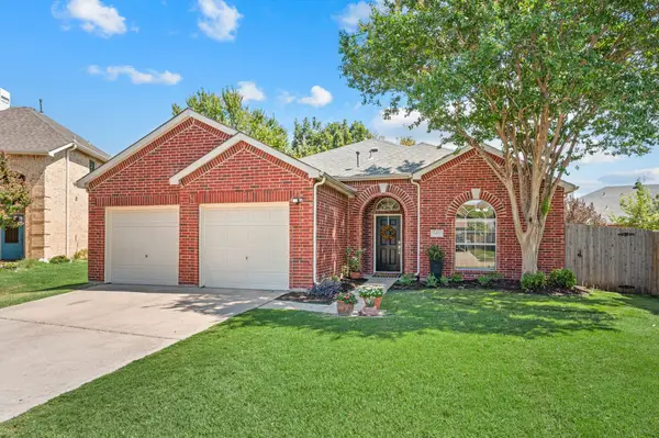 8404 Island Court, Fort Worth, TX 76137