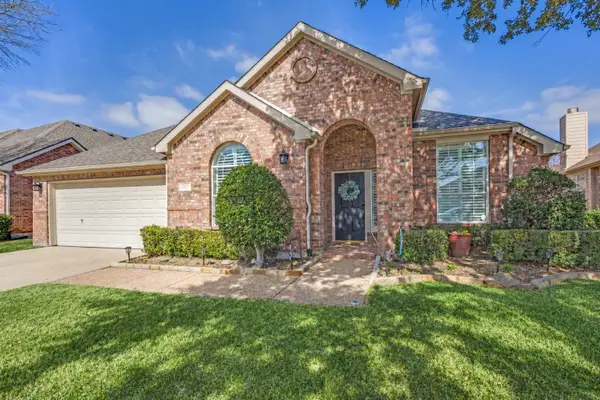 1377 Ranch House Drive, Fairview, TX 75069