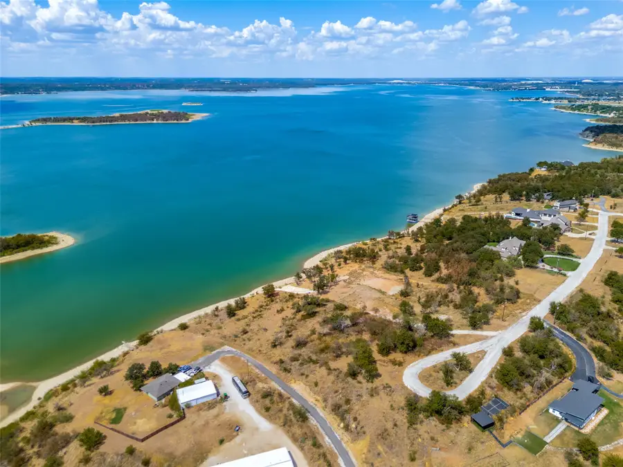 14 Lake House Drive, Bridgeport, TX 76426 - #2