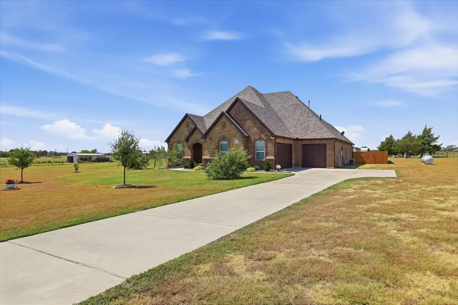 453 Kincannon Lane, Rhome, TX 76078 - #3