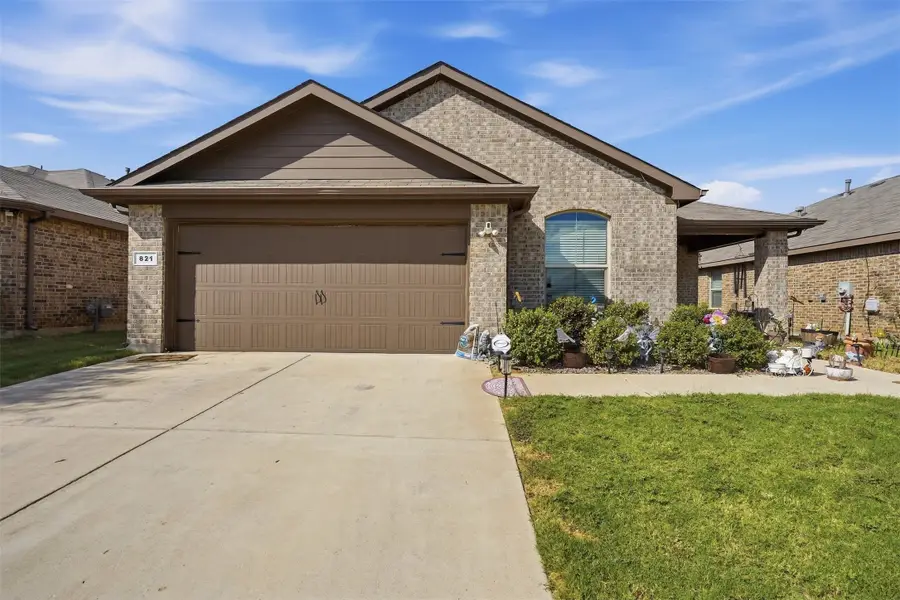 821 Rutherford Drive, Crowley, TX 76036 - #2