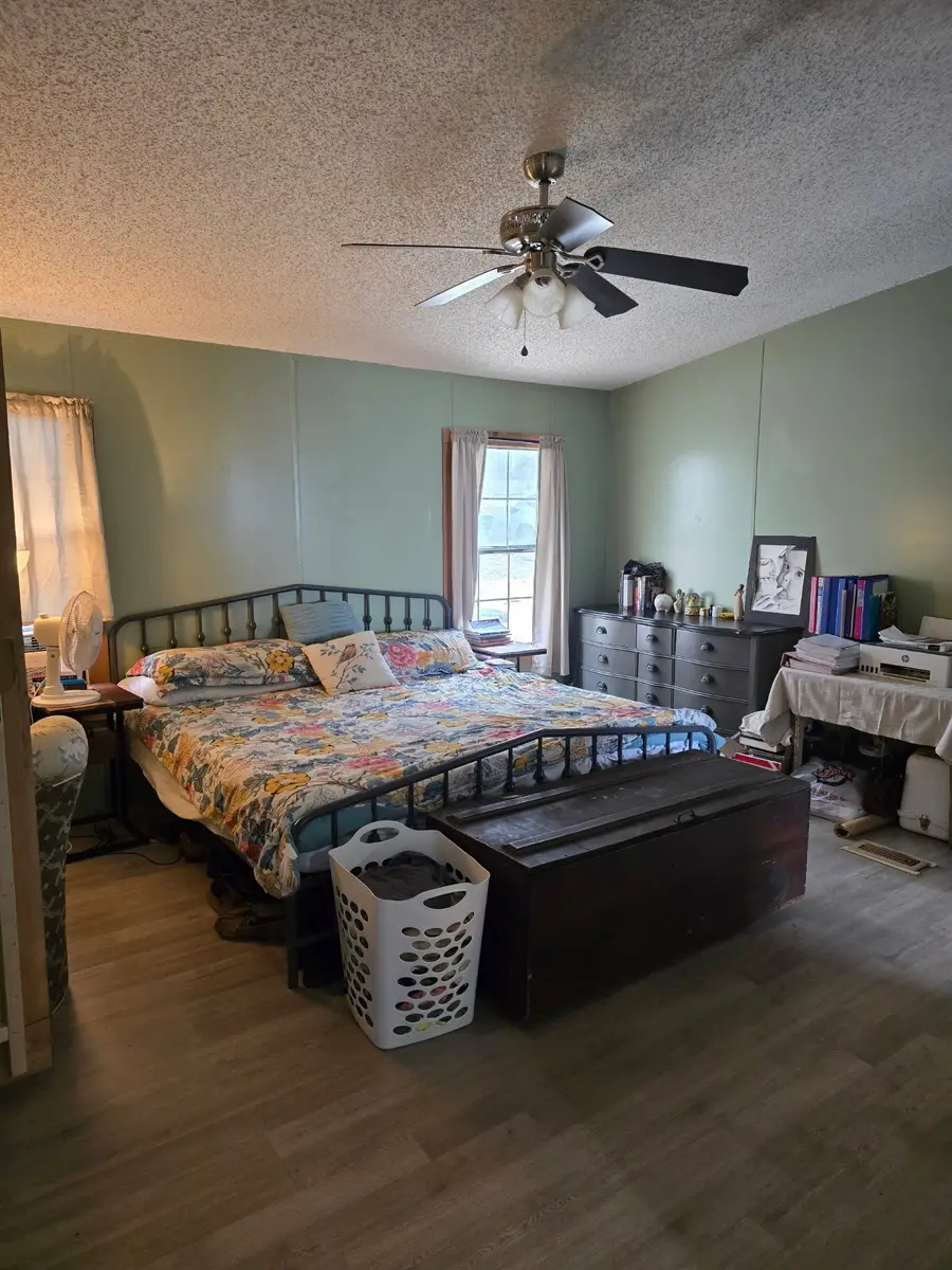 2901 Rolling Oaks Drive, Cleburne, TX 76031 - #3