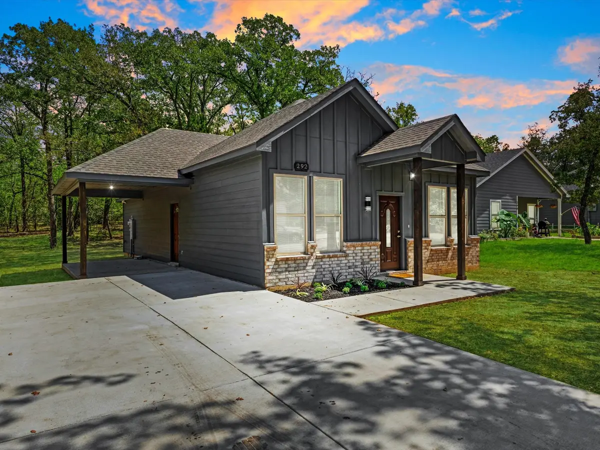 292 Harris Boulevard, Malakoff, TX 75148 - #1