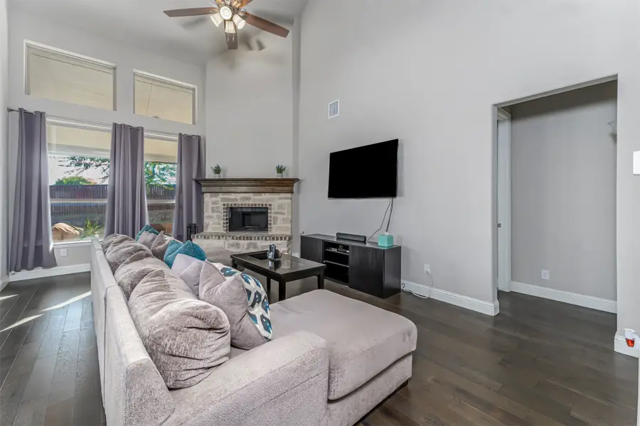 2710 Avondale Drive, Mansfield, TX 76063 - #2