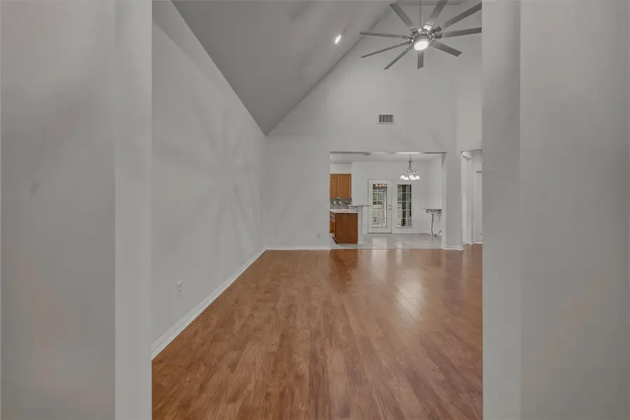 160 Greathouse Village, Decatur, TX 76234 - #2