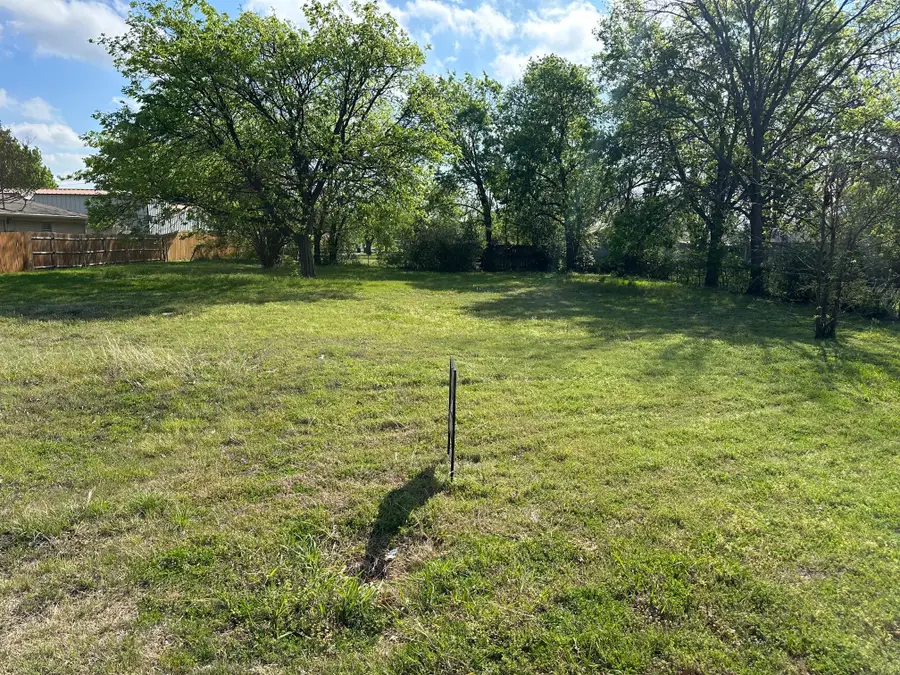 205 S Lawson Street, Burleson, TX 76028 - #2