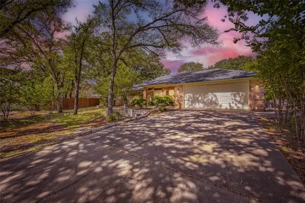5008 Tahoka Drive, De Cordova, TX 76049