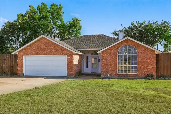 311 Alyse Road, Roanoke, TX 76262