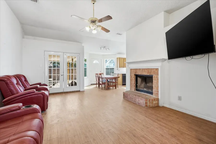 311 Alyse Road, Roanoke, TX 76262 - #2