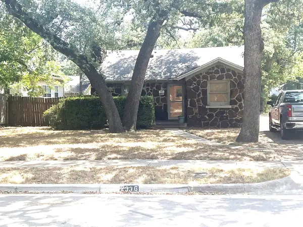 2336 Carnation Avenue, Fort Worth, TX 76111