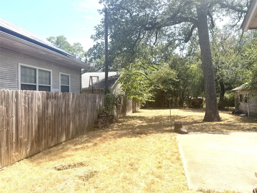 2336 Carnation Avenue, Fort Worth, TX 76111 - #3