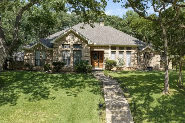 1142 Misty Oak Lane, Keller, TX 76248
