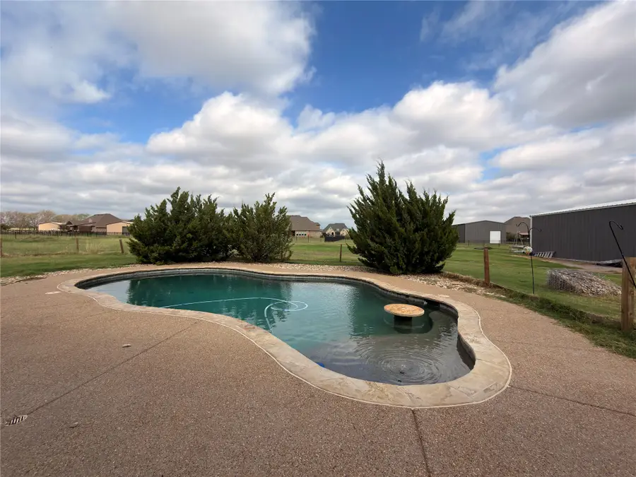 15330 Sam Reynolds Road, Justin, TX 76247 - #2
