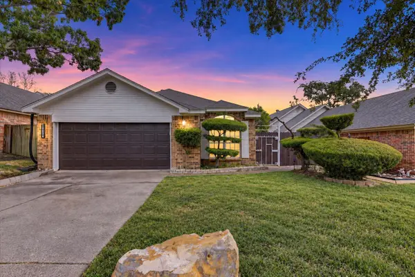 10634 Tall Oak Drive, Fort Worth, TX 76108