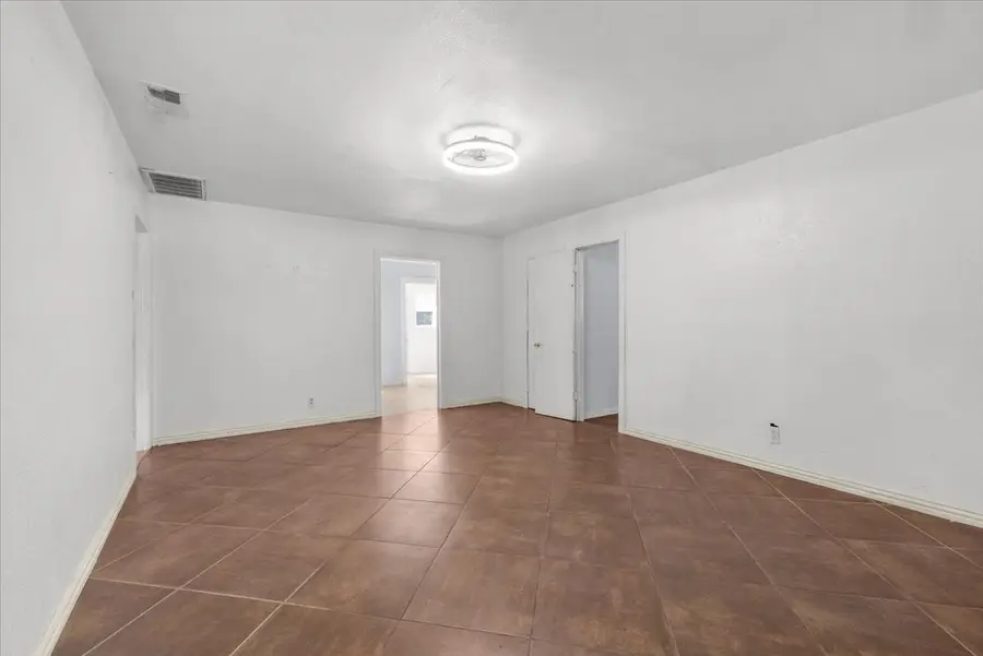 1016 Sycamore Terrace, Fort Worth, TX 76104 - #2