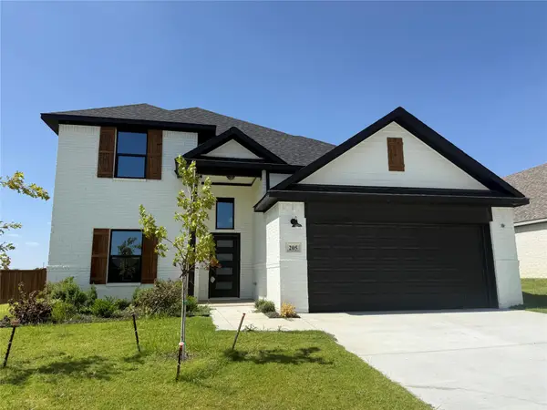 205 Reliance Road, Godley, TX 76044