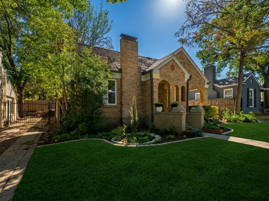 510 S Westmoreland Road, Dallas, TX 75211 - #2