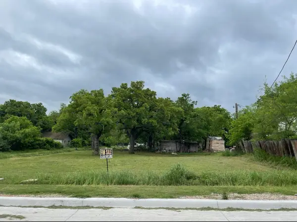 916 W Moss Street, Eastland, TX 76448