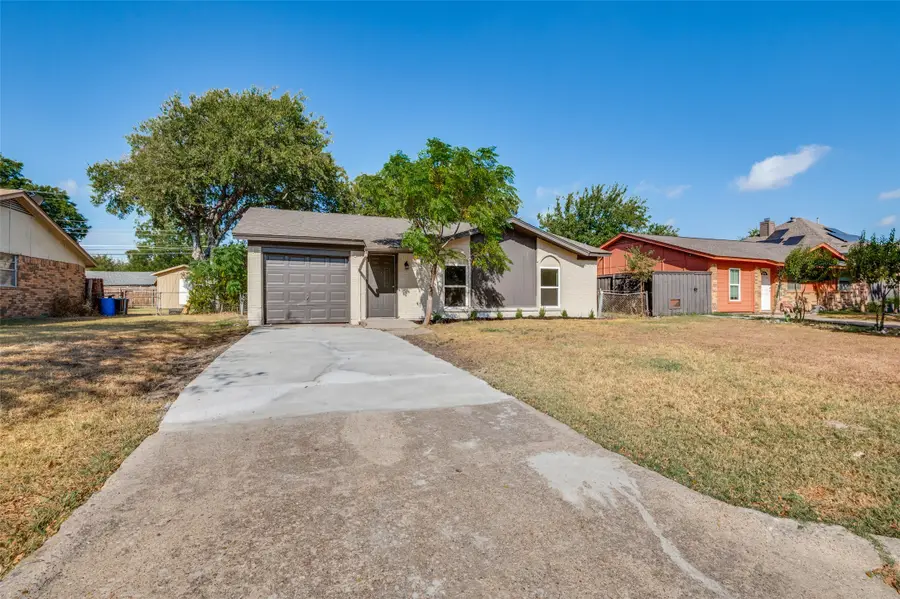 1617 Avenue A, Grand Prairie, TX 75051 - #2