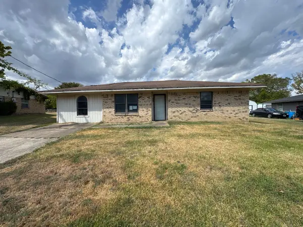 741 Calvert Street, Sulphur Springs, TX 75482