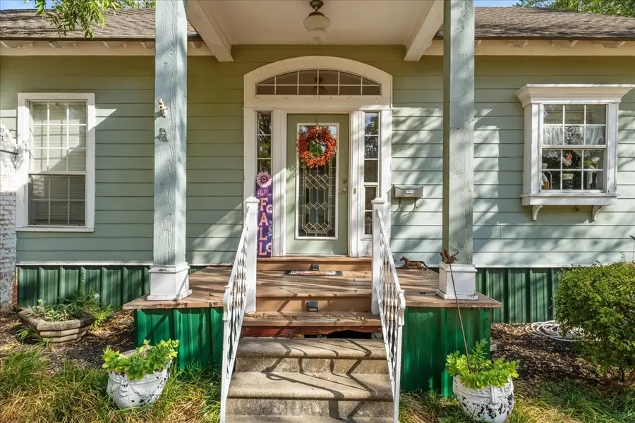 707 N Magnolia Avenue, Hubbard, TX 76648 - #2