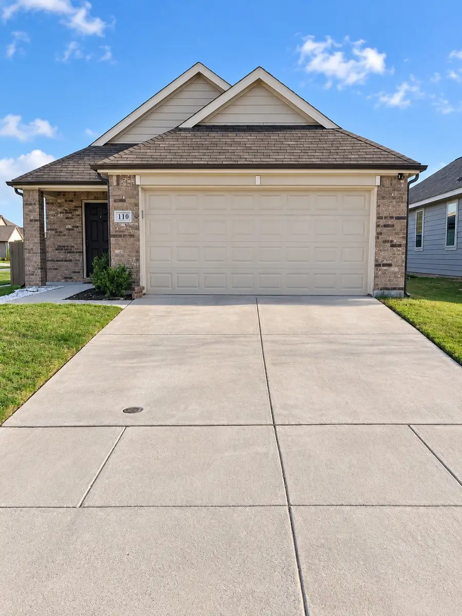110 Arango Way, Everman, TX 76140 - #2