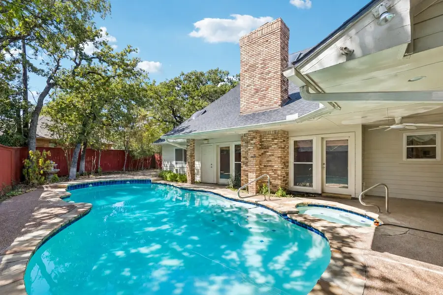 6512 Shorewood Drive, Arlington, TX 76016 - #2