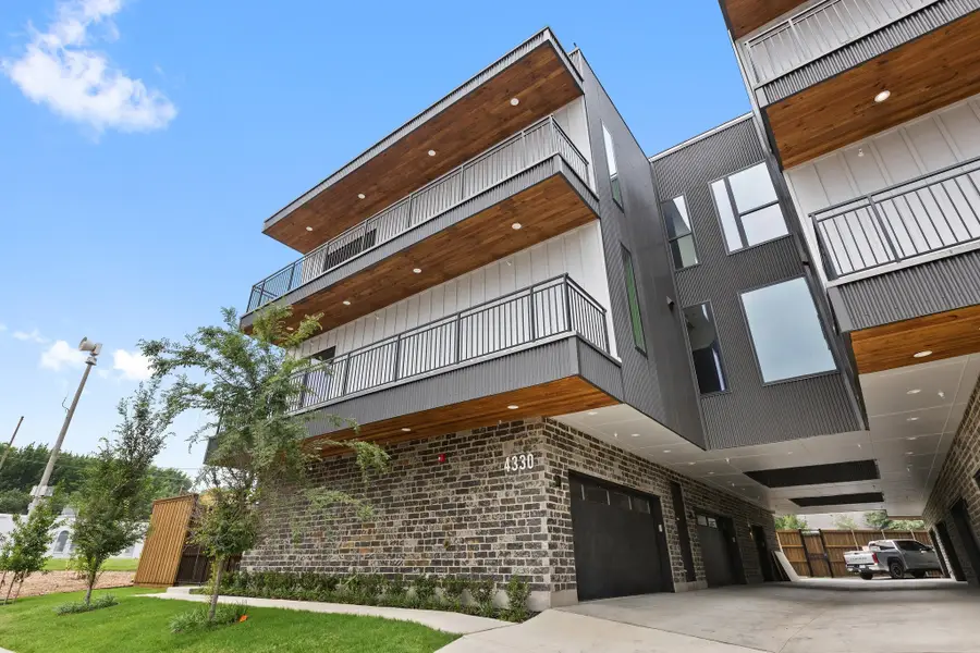 4330 Dickason Avenue #102, Dallas, TX 75219 - #2
