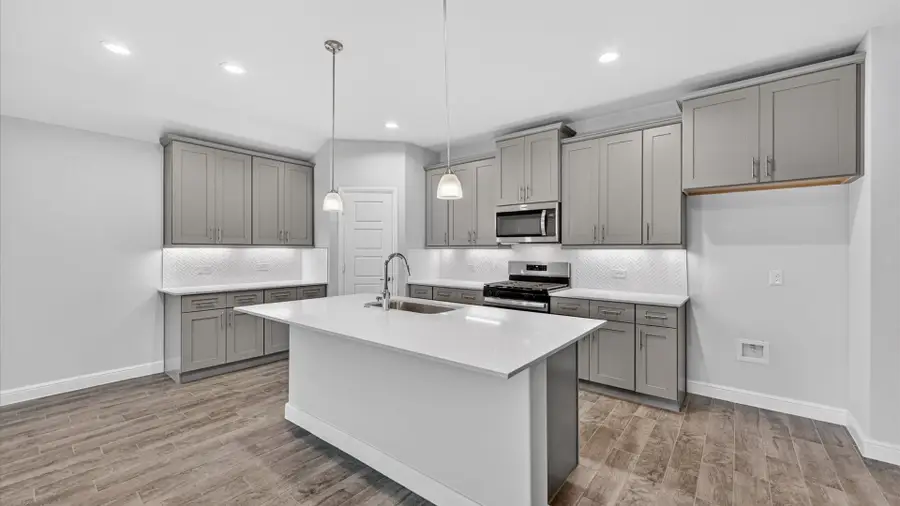 4225 Cornerstone Circle, Granbury, TX 76048 - #2
