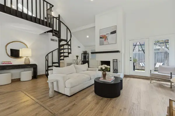 3207 Basil Court, Dallas, TX 75204