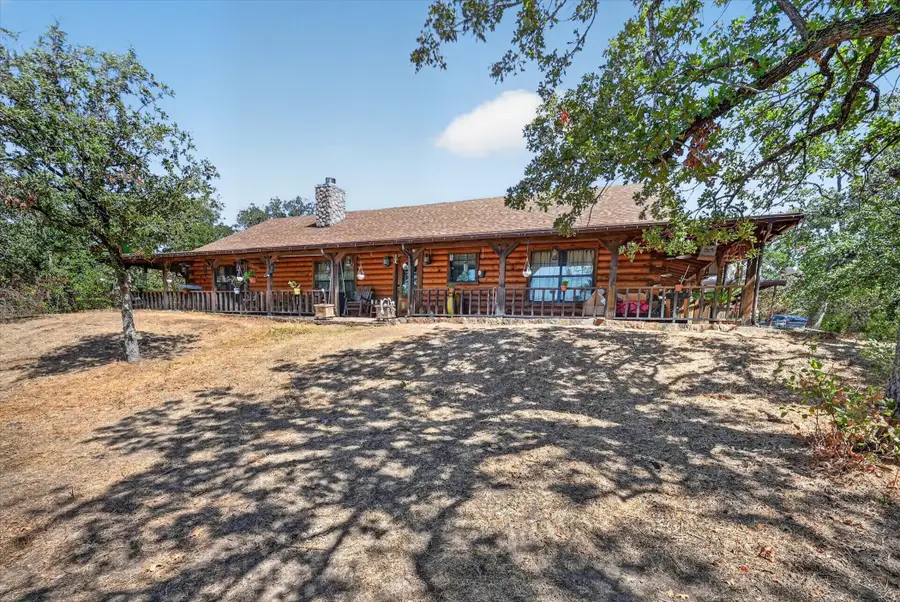 1623 Three Skillet Road, Springtown, TX 76082 - #2