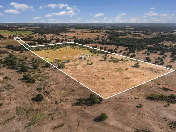1101 Hodges Road, Poolville, TX 76487