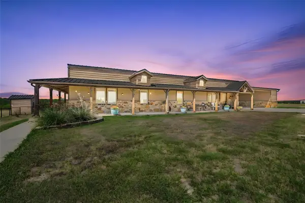 290 Barton Road, Maypearl, TX 76064