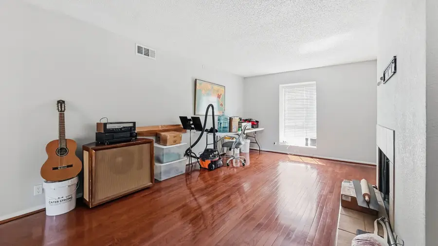 5232 Fleetwood Oaks Avenue #216, Dallas, TX 75235 - #2