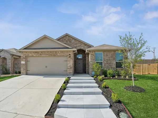 765 Beebrush Drive, Fort Worth, TX 76131