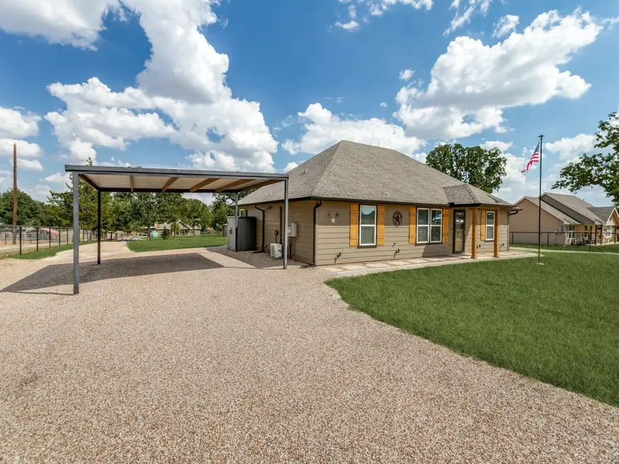 139 Brown Lane, Poolville, TX 76487 - #2